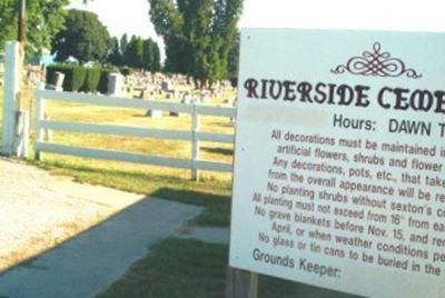 Riverside Cemetery on Sysoon