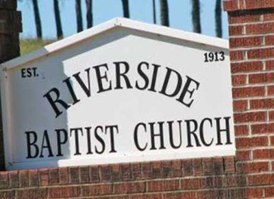 Riverside Cemetery on Sysoon