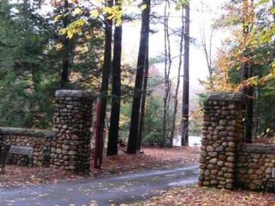 Riverside Cemetery on Sysoon