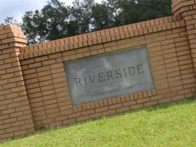 Riverside Cemetery on Sysoon