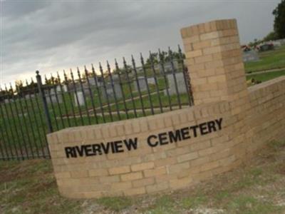 Riverview Cemetery on Sysoon