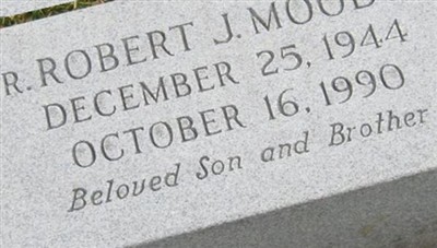 Dr Robert James Moody, III on Sysoon
