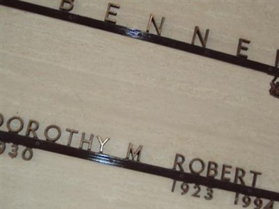 Robert L Benner on Sysoon