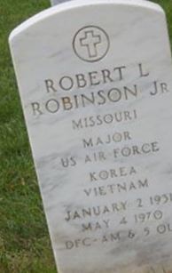 Robert L Robinson, Jr on Sysoon