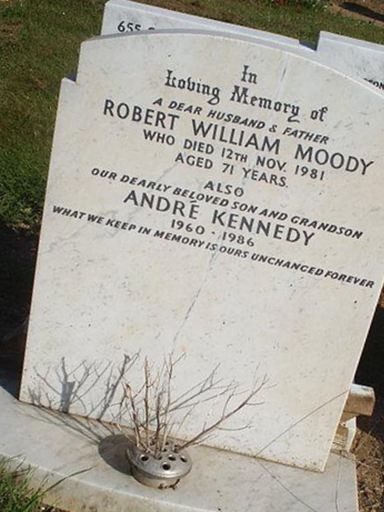 Robert William Moody on Sysoon