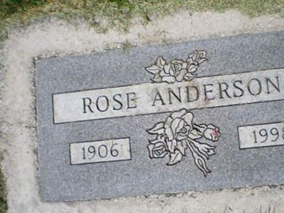 Rose Anderson on Sysoon