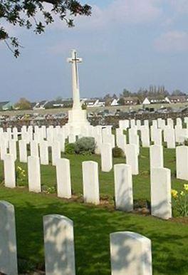 Rosieres Communal Cemetery Extension on Sysoon