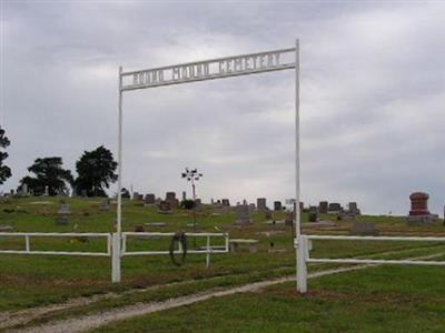 Round Mound Cemetery on Sysoon