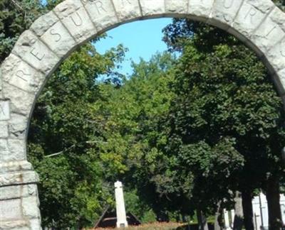 Sacred Heart Cemetery on Sysoon