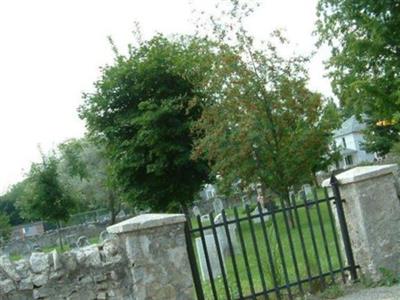 Saint Andrews Auld Presbyterian Kirkyard on Sysoon