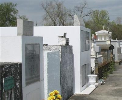 Saint Peters Cemetery on Sysoon