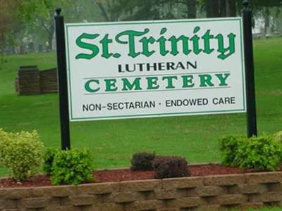 Saint Trinity Cemetery on Sysoon