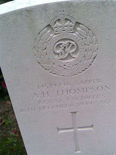 Sapper Albert Holden Thompson on Sysoon