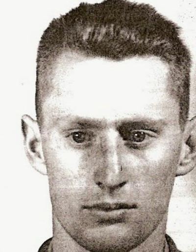 Sgt Robert Laurence Essig on Sysoon