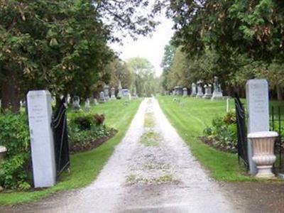 Shelburne Village Cemetery on Sysoon