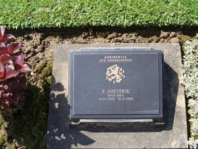 Soldier Art. Emile Frederik Willem Soeterik on Sysoon