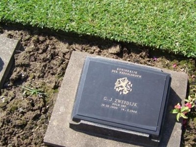 Soldier Inf. Gerard Johan Zweedijk on Sysoon