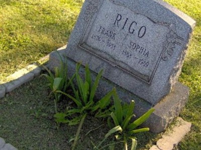 SOPHIA RIGO on Sysoon