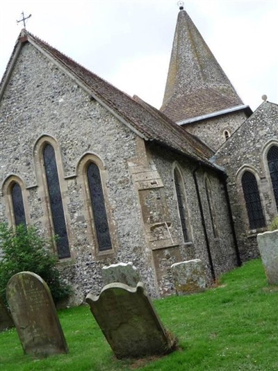 St Laurence the Martyr Churchyard on Sysoon