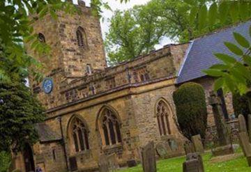 St Lawrence Churchyard on Sysoon