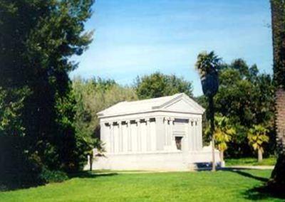 Stanford Family Mausoleum at Stanford University on Sysoon
