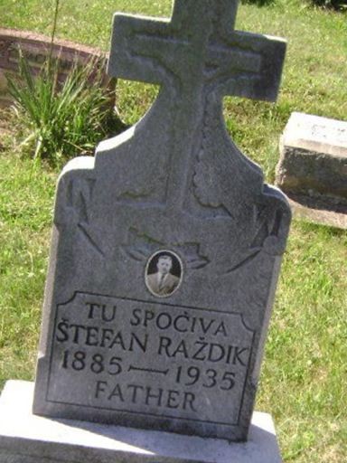 Stefan Razdik on Sysoon