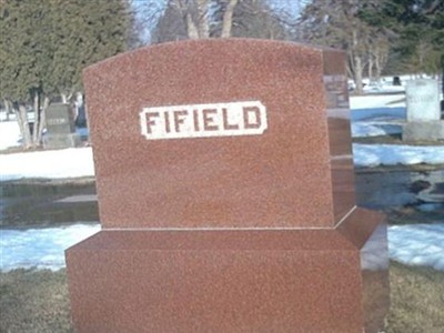 Stella Fifield on Sysoon