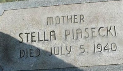 Stella Piasecki on Sysoon