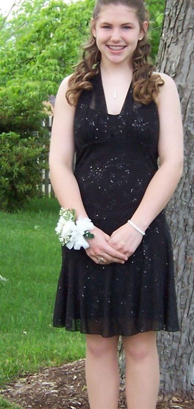 Stephanie Mila Weir on Sysoon