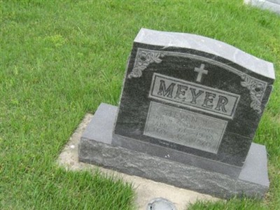 Stephen Wayne Meyer on Sysoon
