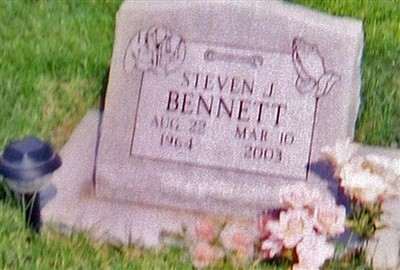 Steven J. Bennett on Sysoon