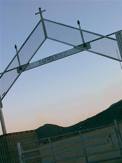 Sunland Cemetery on Sysoon