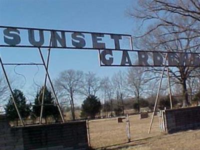 Sunset Gardens Cemetery on Sysoon