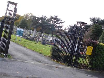 Surbiton Cemetery on Sysoon