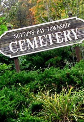 Suttons Bay Township Cemetery on Sysoon