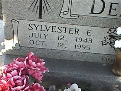 Sylvester E DeLaCruz on Sysoon