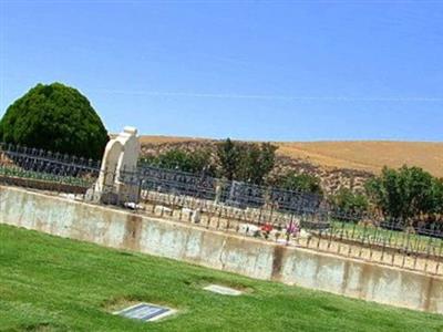 Tehachapi Public Cemetery on Sysoon