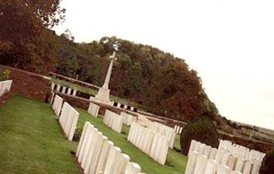 Templeux-Le-Guerard British Cemetery on Sysoon