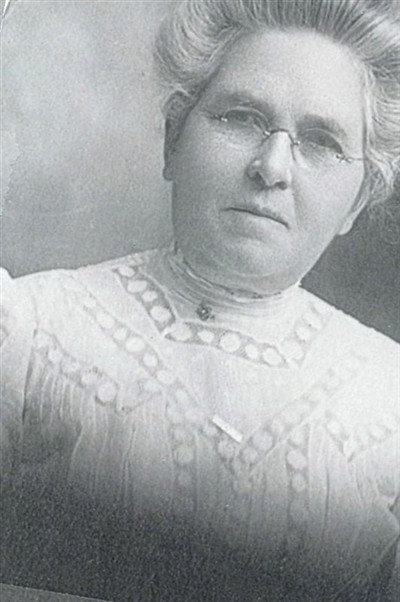 Theodocia Elma Hall Mack on Sysoon