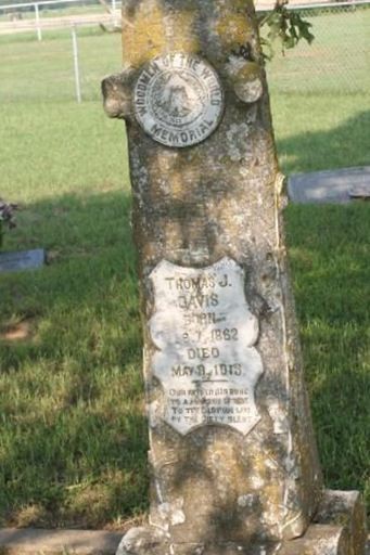 Thomas J. Davis on Sysoon