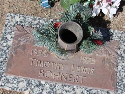 Timothy Lewis Bohnert on Sysoon