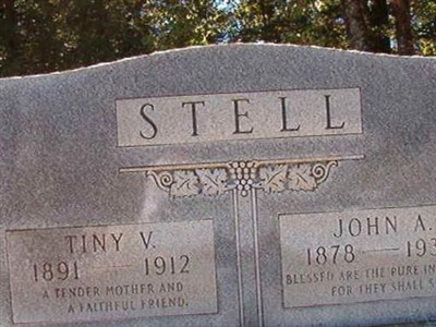 Tiny V Stell on Sysoon