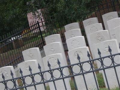 Tirana Park Memorial Cemetery on Sysoon