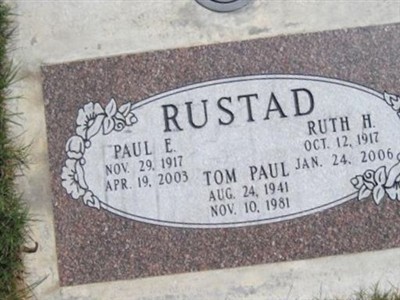 Tom Paul Rustad on Sysoon