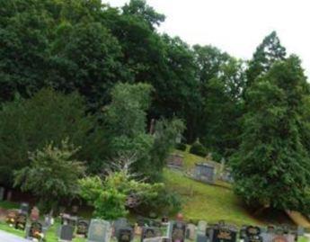 Tomnahurich Cemetery on Sysoon
