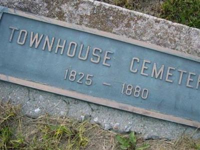 Townhouse Cemetery 1825-1880 on Sysoon