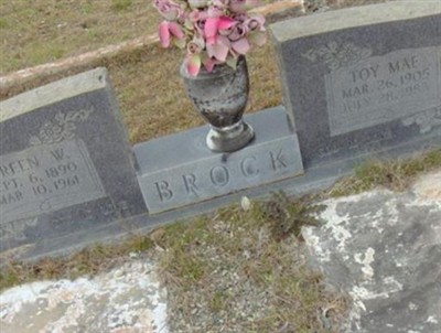 Toy Mae Brock on Sysoon