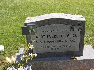 Trent Everett Calico on Sysoon