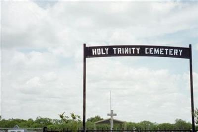 Holy Trinity Catholic Church Cemetery on Sysoon