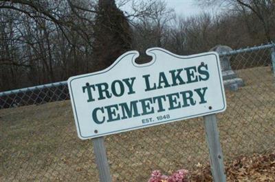 Troy Lakes Cemetery on Sysoon